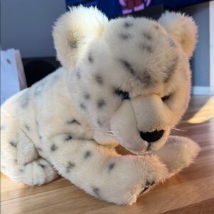EUC Snow Leopard Plushie Stuffie - Incredibly Soft Stuffed Animal
